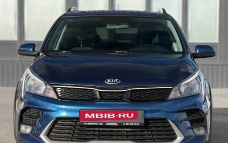 KIA Rio IV, 2021 год, 1 670 000 рублей, 3 фотография