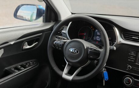 KIA Rio IV, 2021 год, 1 670 000 рублей, 16 фотография
