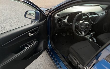 KIA Rio IV, 2021 год, 1 670 000 рублей, 27 фотография