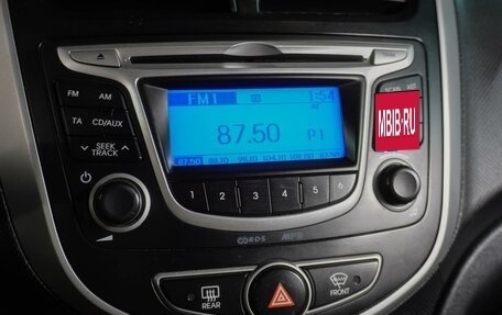 Hyundai Solaris II рестайлинг, 2013 год, 649 000 рублей, 14 фотография