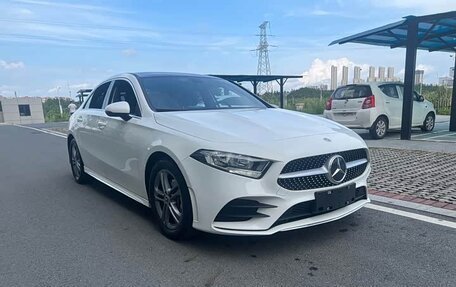Mercedes-Benz A-Класс, 2022 год, 1 753 000 рублей, 2 фотография