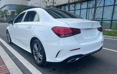 Mercedes-Benz A-Класс, 2022 год, 1 753 000 рублей, 3 фотография