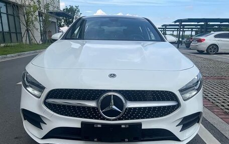 Mercedes-Benz A-Класс, 2022 год, 1 753 000 рублей, 5 фотография