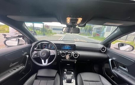 Mercedes-Benz A-Класс, 2022 год, 1 753 000 рублей, 9 фотография