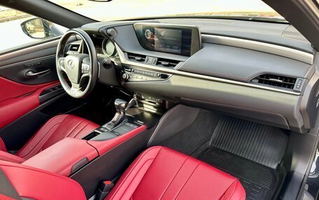 Lexus ES VII, 2021 год, 4 130 000 рублей, 26 фотография