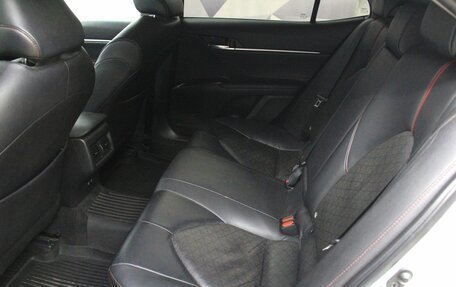 Toyota Camry, 2021 год, 3 150 000 рублей, 23 фотография