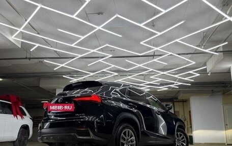 Lexus NX I, 2019 год, 2 900 000 рублей, 4 фотография