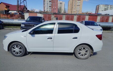 Renault Logan II, 2019 год, 770 000 рублей, 2 фотография
