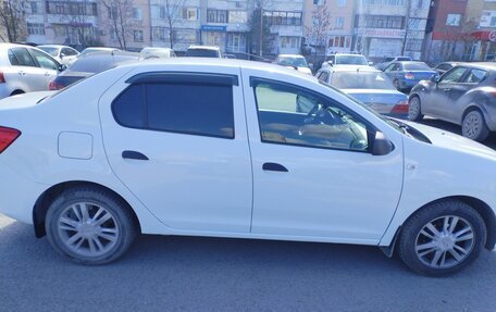 Renault Logan II, 2019 год, 770 000 рублей, 5 фотография
