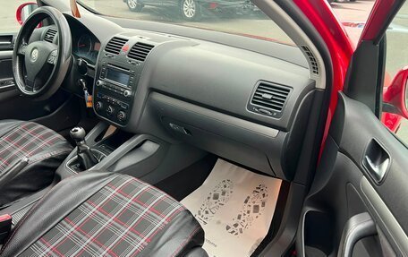 Volkswagen Golf V, 2005 год, 609 000 рублей, 12 фотография