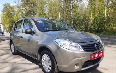 Renault Sandero I, 2012 год, 799 000 рублей, 1 фотография