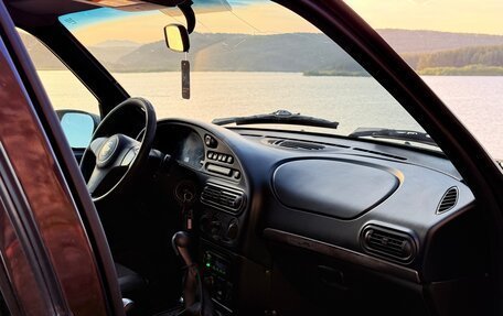 Chevrolet Niva I рестайлинг, 2011 год, 490 000 рублей, 7 фотография