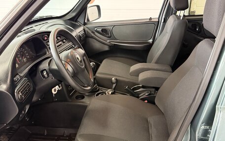 Chevrolet Niva I рестайлинг, 2012 год, 597 000 рублей, 29 фотография