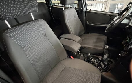 Chevrolet Niva I рестайлинг, 2012 год, 597 000 рублей, 36 фотография