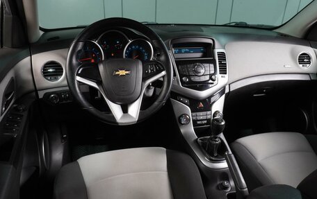 Chevrolet Cruze II, 2011 год, 779 000 рублей, 6 фотография