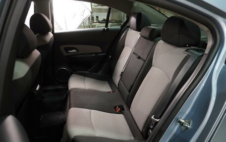 Chevrolet Cruze II, 2011 год, 779 000 рублей, 9 фотография