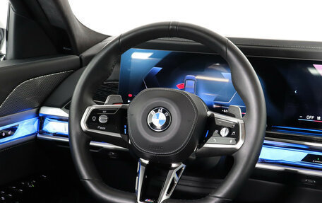 BMW 7 серия, 2022 год, 13 500 000 рублей, 12 фотография