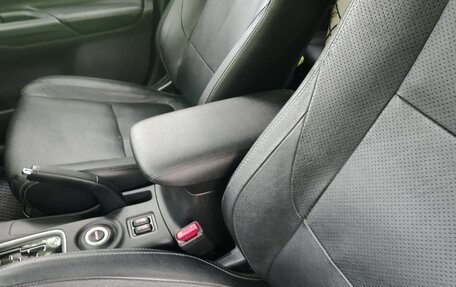 Mitsubishi Outlander III рестайлинг 3, 2016 год, 1 650 000 рублей, 15 фотография