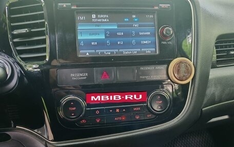 Mitsubishi Outlander III рестайлинг 3, 2016 год, 1 650 000 рублей, 20 фотография