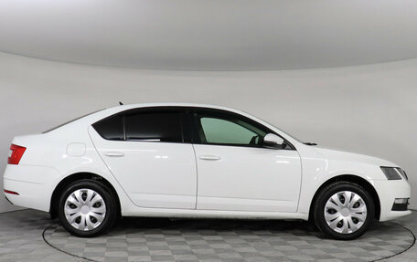 Skoda Octavia, 2019 год, 1 100 000 рублей, 4 фотография