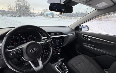 KIA Rio IV, 2021 год, 1 670 000 рублей, 8 фотография