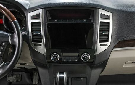 Mitsubishi Pajero IV, 2017 год, 3 449 000 рублей, 17 фотография