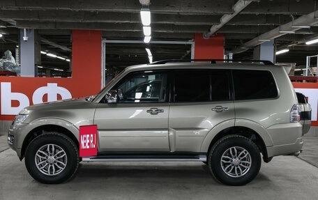 Mitsubishi Pajero IV, 2017 год, 3 449 000 рублей, 9 фотография