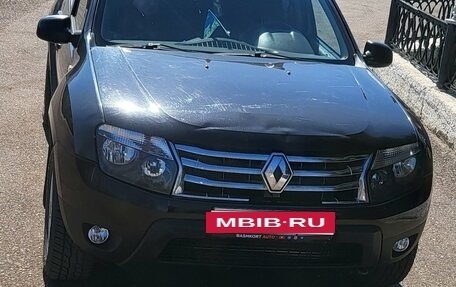 Renault Duster I рестайлинг, 2012 год, 800 000 рублей, 2 фотография