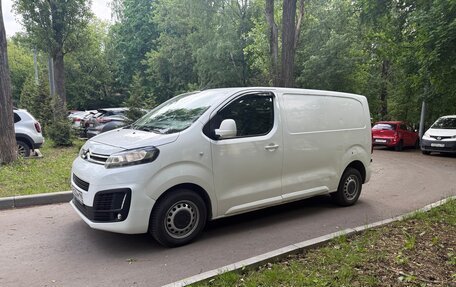 Citroen Jumpy III, 2018 год, 1 800 000 рублей, 2 фотография