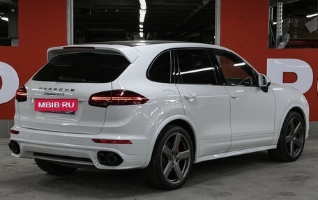 Porsche Cayenne III, 2016 год, 3 998 000 рублей, 6 фотография