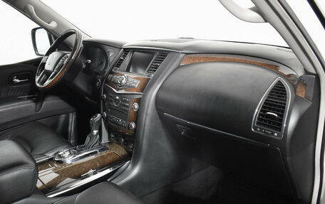 Infiniti QX56, 2011 год, 2 078 960 рублей, 14 фотография