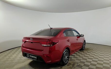 KIA Rio IV, 2018 год, 1 370 000 рублей, 6 фотография