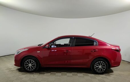 KIA Rio IV, 2018 год, 1 370 000 рублей, 10 фотография