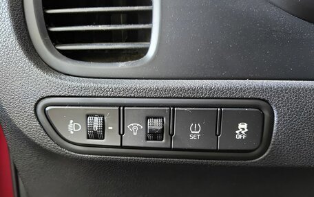 KIA Rio IV, 2018 год, 1 370 000 рублей, 24 фотография