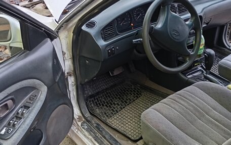 Hyundai Sonata III рестайлинг, 1997 год, 130 000 рублей, 13 фотография