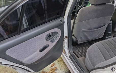 Hyundai Sonata III рестайлинг, 1997 год, 130 000 рублей, 22 фотография