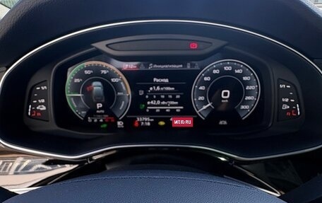 Audi Q7, 2021 год, 10 000 000 рублей, 16 фотография