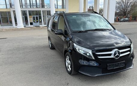 Mercedes-Benz V-Класс, 2021 год, 6 599 999 рублей, 3 фотография