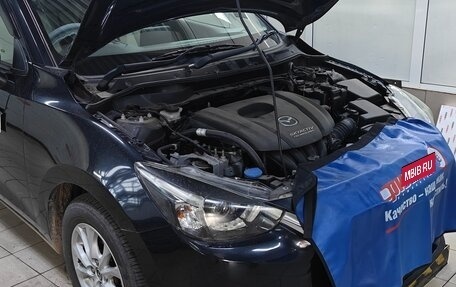 Mazda Demio IV, 2014 год, 910 000 рублей, 32 фотография