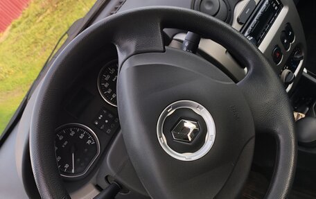 Renault Logan I, 2011 год, 850 000 рублей, 7 фотография
