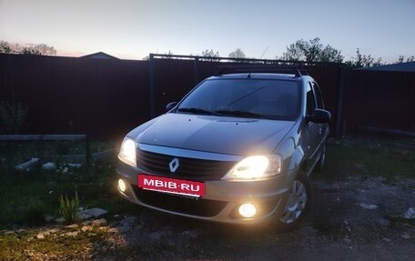Renault Logan I, 2011 год, 850 000 рублей, 13 фотография