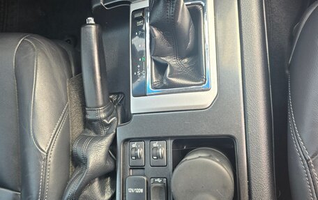 Toyota Land Cruiser Prado 150 рестайлинг 2, 2017 год, 3 900 000 рублей, 14 фотография