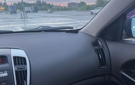 KIA cee'd I рестайлинг, 2010 год, 890 000 рублей, 11 фотография