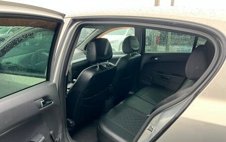 Opel Astra H, 2005 год, 549 999 рублей, 17 фотография
