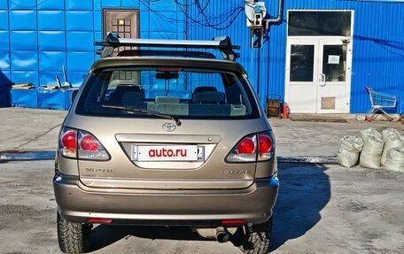 Toyota Harrier, 1999 год, 900 000 рублей, 4 фотография