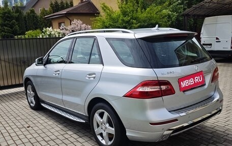Mercedes-Benz M-Класс, 2012 год, 3 100 000 рублей, 4 фотография