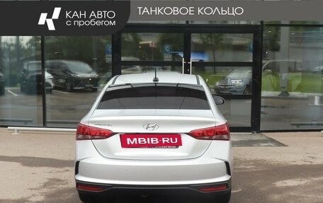 Hyundai Solaris II рестайлинг, 2021 год, 1 692 000 рублей, 4 фотография
