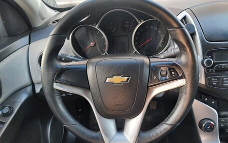 Chevrolet Cruze II, 2013 год, 950 000 рублей, 19 фотография