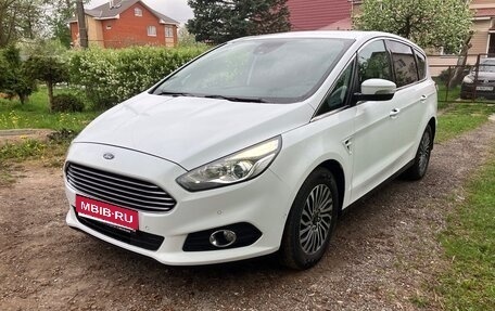 Ford S-MAX II, 2019 год, 1 620 000 рублей, 1 фотография