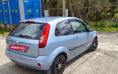 Ford Fiesta, 2006 год, 300 000 рублей, 14 фотография